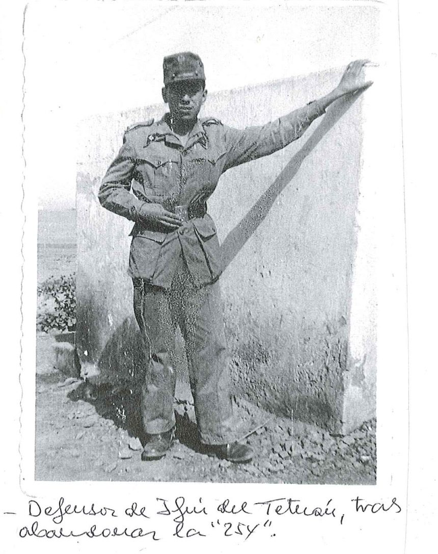 Defensor de Ifni. Fotografía original de la campaña de Ifni y el Sáhara español, 1958-1959, Batallón Expedicionario Tetuán XIV.